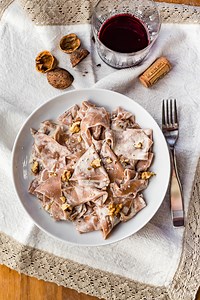 Chestnuts in Tuscany and a chestnut flour fresh pasta with walnut sauce - Juls' Kitchen