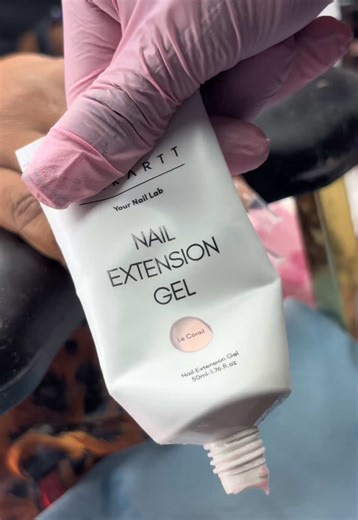 Favorite Polygel Base Color: Le'Corail by Makarrt