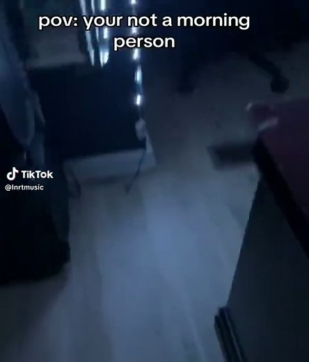 Song: LNRT - Right Now Comment