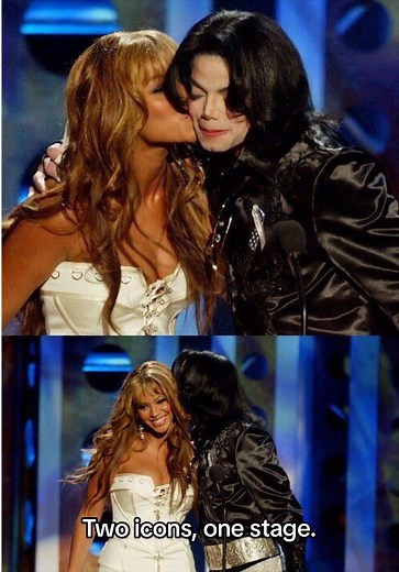 Beyoncé Presents Michael Jackson Humanitarian Award 2003