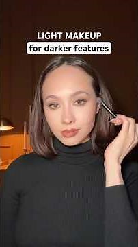 Kylie Jenner makeup tutorial - a perfect lighter makeup look for darker features