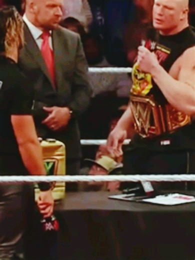 Brock scared Seth. #brocklesnar #sethrollins #wwe #wrestling