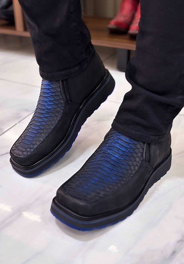 HR Electric Blue Cowboy Boots: A Bold Fashion Statement