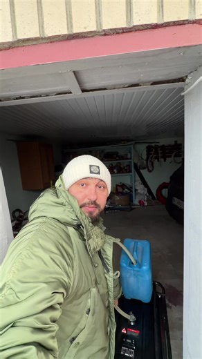 Відео користувача Теща VS Зять 😈 (@tesha_zyat) з композицією «оригинальный звук - Теща VS Зять 😈»