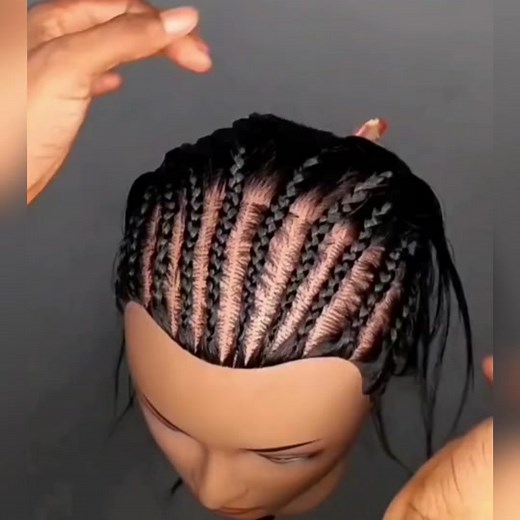 X Braids vs Parallel Braids: Which Hairstyle Rocks?