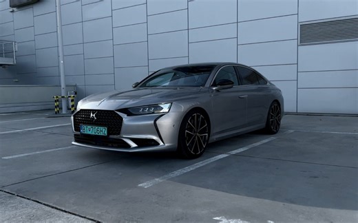 2023 DS9 E-Tense Rivoli+ Opera