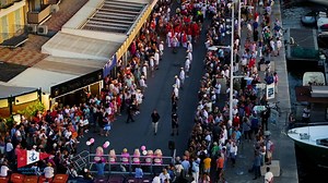 6.7K views · 373 reactions | La vidéo du Vendredi, avec régates à tous les étages, défilé des équipages et remise des prix des maxis. Ca régate encore demain samedi 7 octobre pour les modernes et les classiques. Tous à Saint-Tropez ! | Les Voiles de Saint-Tropez officiel | Facebook