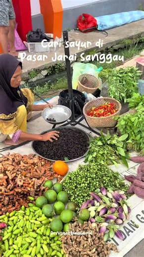 Main ke pasar Jarai Sanggau🤭🤭 Mumpung lagi libur di tempat nenek😍