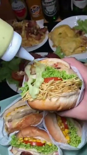 SANDUÍCHE HAMBÚRGUER PODRÃO EM BH É COM O DETA BURGUER ! E PARA DICAS DE RESTAURANTES E BARES EM BH
