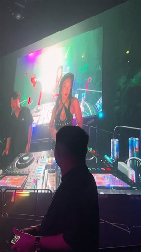 Best female Dj in Orange County #live #dj #women #beauty #shorts #youtubeshorts #fyp #viral #party
