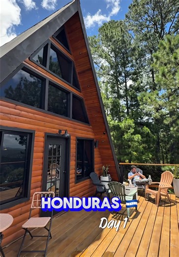 Woke up to mountain mist and panoramic views at Lux Sunset Cabin, just outside Valle de Ángeles—a perfect base for exploring central Honduras. 🌄 We spent the morning strolling through Valle’s artisan shops and quiet colonial streets, then had a hearty lunch at La Casona, known for its local flavors and peaceful garden setting. 🫓🌿 Next stop: the mural-filled town of Cantarranas, where every corner bursts with color and creativity. 🎨 We also stopped by the local church before heading into the 