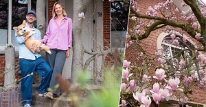 “Hele buurt spreekt ons aan over onze boom”: Lore en Nick wonen in moderne cottage in Wilrijk met wondermooie magnolia voor de deur