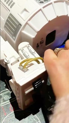 Star Wars Droid Depot Making a Remote Control Robot Disneyland R2D2 and BB8