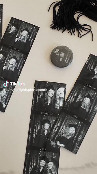 Book Your Perfect Photo Booth for Graduation 2026!