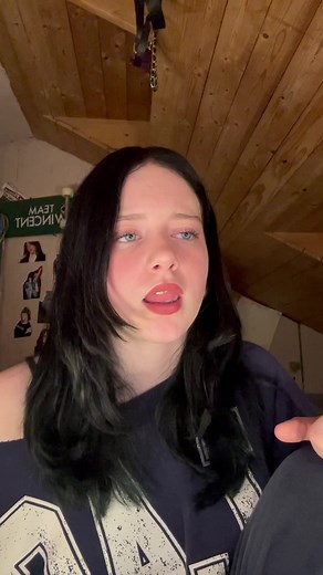 Billie Bossa Nova Cover Performance