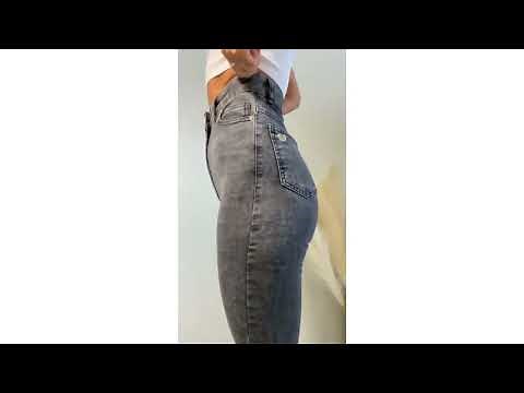 HOW TO PULL UP SKINNY JEANS!
