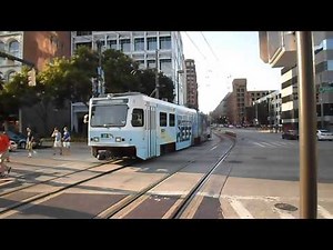 MTA Maryland: Baltimore Light Rail @ Pratt Street/Convention Center