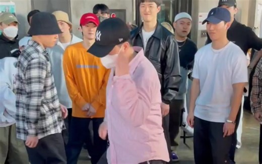 看到他pop的一瞬间，我决定放弃跳舞。