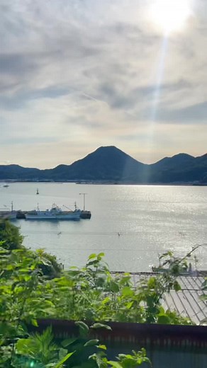 高校生カップル、公園でのキスシーンを披露！