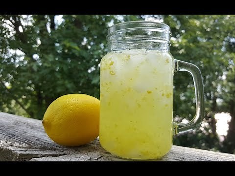Homemade Lemonade - Easy Fresh Squeezed - No Cook - The Hillbilly Kitchen