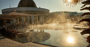 Xô, frio! Caia na piscina em pleno inverno no Brasil
