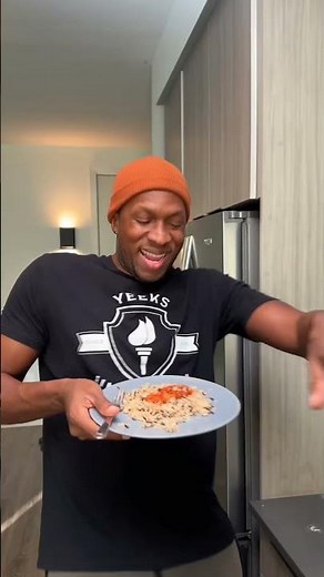 When your wife’s a professional cook #thecreatives #husbandwife