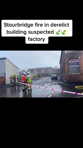 https://scarcity-studios.com/2023/01/24/stourbridge-derelict-factory-fire-causes-explosions/ #news #fyp #firefighters #fire #stourbridge #westmidlands #GenshinImpact34 #scarcity #cctv #naruto #emergencyservices