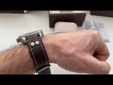 Dekla Flieger Pilot Watch 42mm, unboxing and look at the manual winding movement