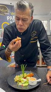 🦐 Croquettes de crevettes façon Chef 🤩Une gourmandise croustillante et raffinée 🌊, préparée avec passion pour révéler toute la délicatesse des saveurs marines 🧄🌿. Nos croquettes sont garnies d’un mélange généreux de crevettes fraîches 🦐, d’herbes parfumées 🌱 et d’épices fines, puis dorées à la perfection pour offrir un cœur fondant et une croûte irrésistiblement croustillante 😋. Un plat convivial et raffiné, idéal à partager en famille 🍽️, lors de vos soirées entre amis 🕯️ ou pour émer