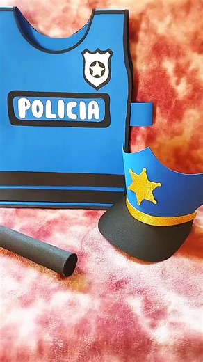 Cómo hacer un disfraz de policía fácil y creativo