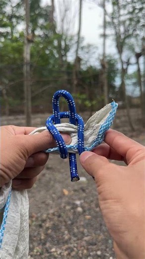 Tarpaulin corner knot !