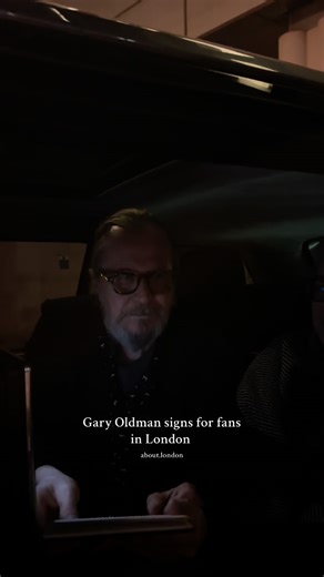 Gary Oldman signs autographs for fans in London #garyoldman #actor #celebrity #london #explorepage #siriusblack #fyp | About.London