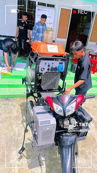 Loại dynamo chạy dầu gọn nhẹ nhất thị trường được rất rất nhiều quý ae phi công ưa chuộng😘. Nanofly hân hạnh đồng hành cùng quý anh em phi công khi bay🥰. #cungcấplinhliệnmáybaychínhhãng #nanoflycungcấpmáyphátdầu #nanofly
