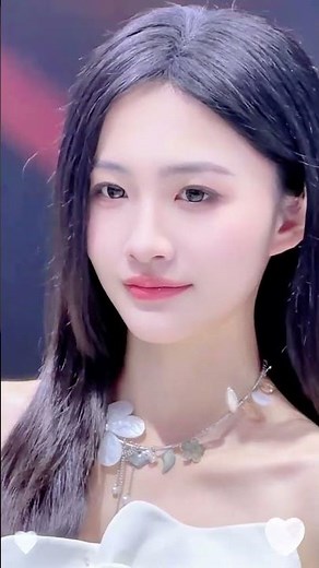 Changsha Auto Show: Capture the Beauty of Car Models with Long Legs