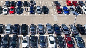 FOX Business Flash top headlines for May 1