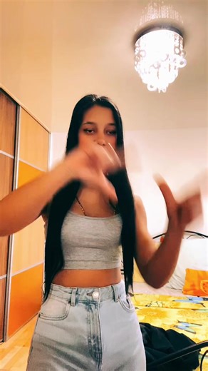 Slavka Øxx Snm (@slavka.xx.snm)’s videos with son original - 12muusic