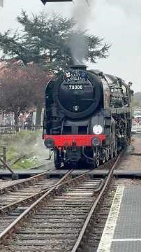 British Railways Standard Class 7 'Britannia Class' No. 70000 Britannia Steam Locomotive Train 4-6-2