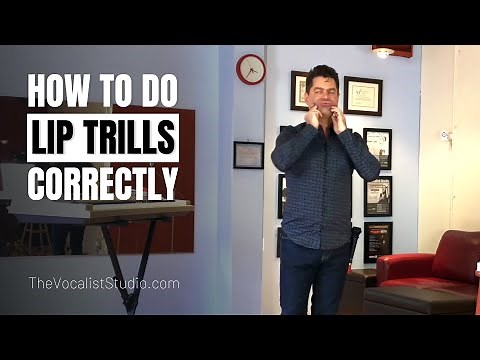 How to Do Lip Trills Correctly - Warming Up with A Straw - Voice Coach Demonstration | Vocal Lessons