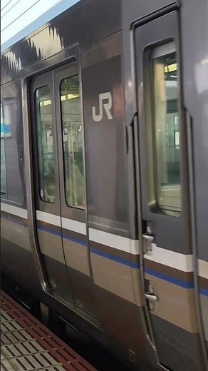 【レア？】一日数本のみの2両編成で運転される快速マリンライナー #jr四国 #マリンライナー #jr西日本 #鉄道 #shorts