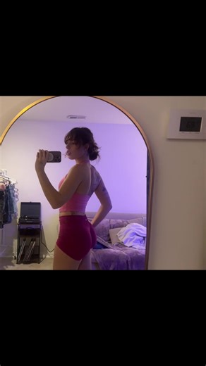 ik it’s only been like a month of me getting back in the gym but when i tell yall it feels SO GOOD