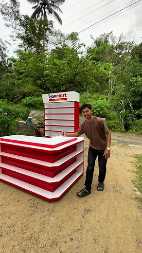 Set Meja Kasir dan Display Toko untuk Anda
