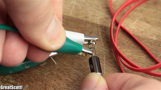 Electronic Basics #19_ I2C and how to use it