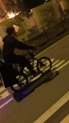香港經典街飛子彈仔,MK街頭單車改裝文化