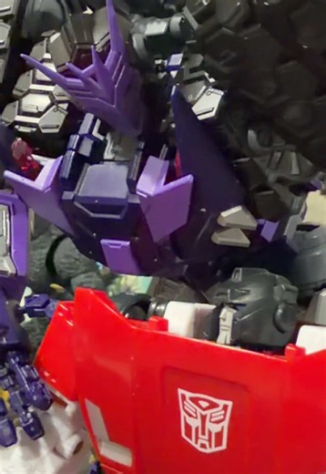 Transformers: Tarn's Surprising Time with Decepticons