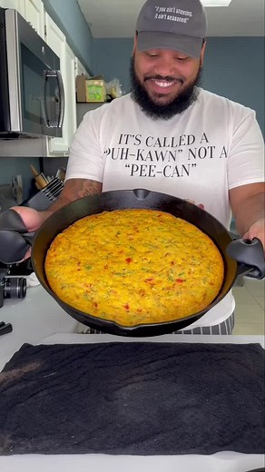 Delicious Crawfish Cornbread Recipe