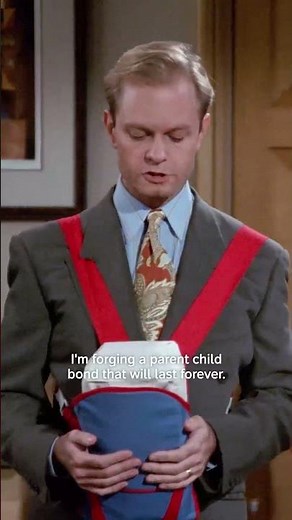 Niles' worst nightmare is the Muffin Man who lives on Drury Lane 😂 #Frasier