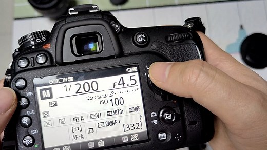 尼康D7200开机使用各信息介绍