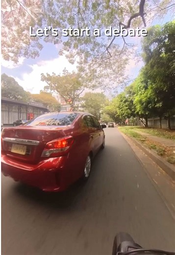 Never let good footage go to waste. Flame away 🤣 We need a traffic enforcer on tbe comment section 🏍️ #keeway #caferacer #ladyrider #Traffic