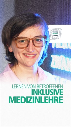 Evangelisches Klinikum Bethel | Krankenhaus Mara on Instagram: "Die passende Ansprache im Umgang mit Patientinnen und Patienten zu finden ist für Medizinstudierende ein wichtiger Lerninhalt. Besonders wichtig ist die richtige Ansprache, wenn es um Menschen mit Behinderungen geht. Um genau hier anzusetzen, wurde vor einiger Zeit in den Universitätskliniken für Inklusive Medizin und Epileptologie des Krankenhauses Mara das Projekt FRiMeL ins Leben gerufen. Das Co-Teaching-Format mit sogenannten In