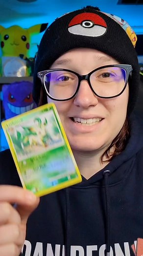 21 reactions | See how I clean and restore this beautiful leafeon for my Pokémon card collection! #leafeon #pokemoncard #pokemoncardcleaning #pokemoncollector #pokemoncommunity #pokemonfacebook #pokemontradingcards #pokemonleafeon | Danireon | Facebook